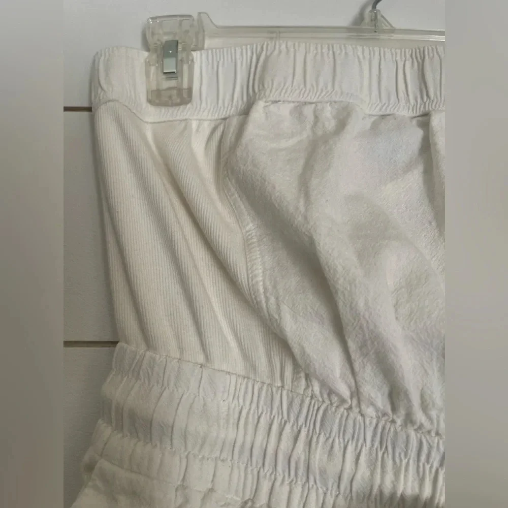 Free People FP Beach Akoi Tube Romper
Dress Ivory Smocked Solid nwot - Picture 6 of 16